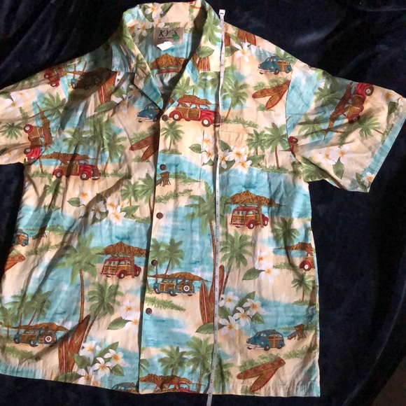 Vintage Hawaiian Tiki Shirt - Picture 5 of 8